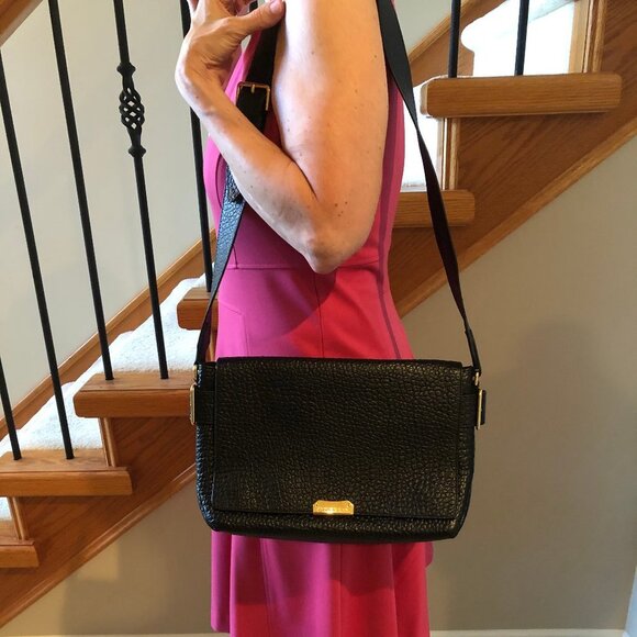 Burberry Authentic Luxury Leather Shoulder Bag Black w Gold Metal Hardware Sz OS - Picture 7 of 16